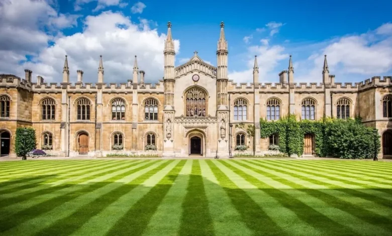 التقديم على منح جامعة كامبريدج
